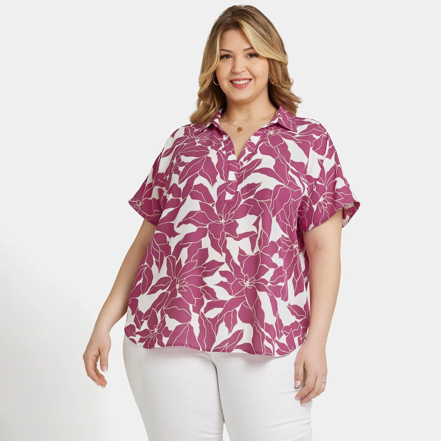 Becky Short Sleeved Blouse In Plus Size - Adonia