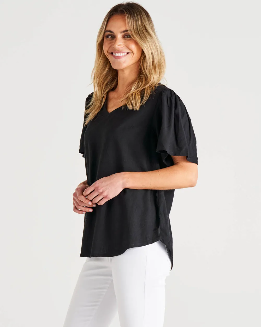 Betty Basics Marina Linen Blouse Black