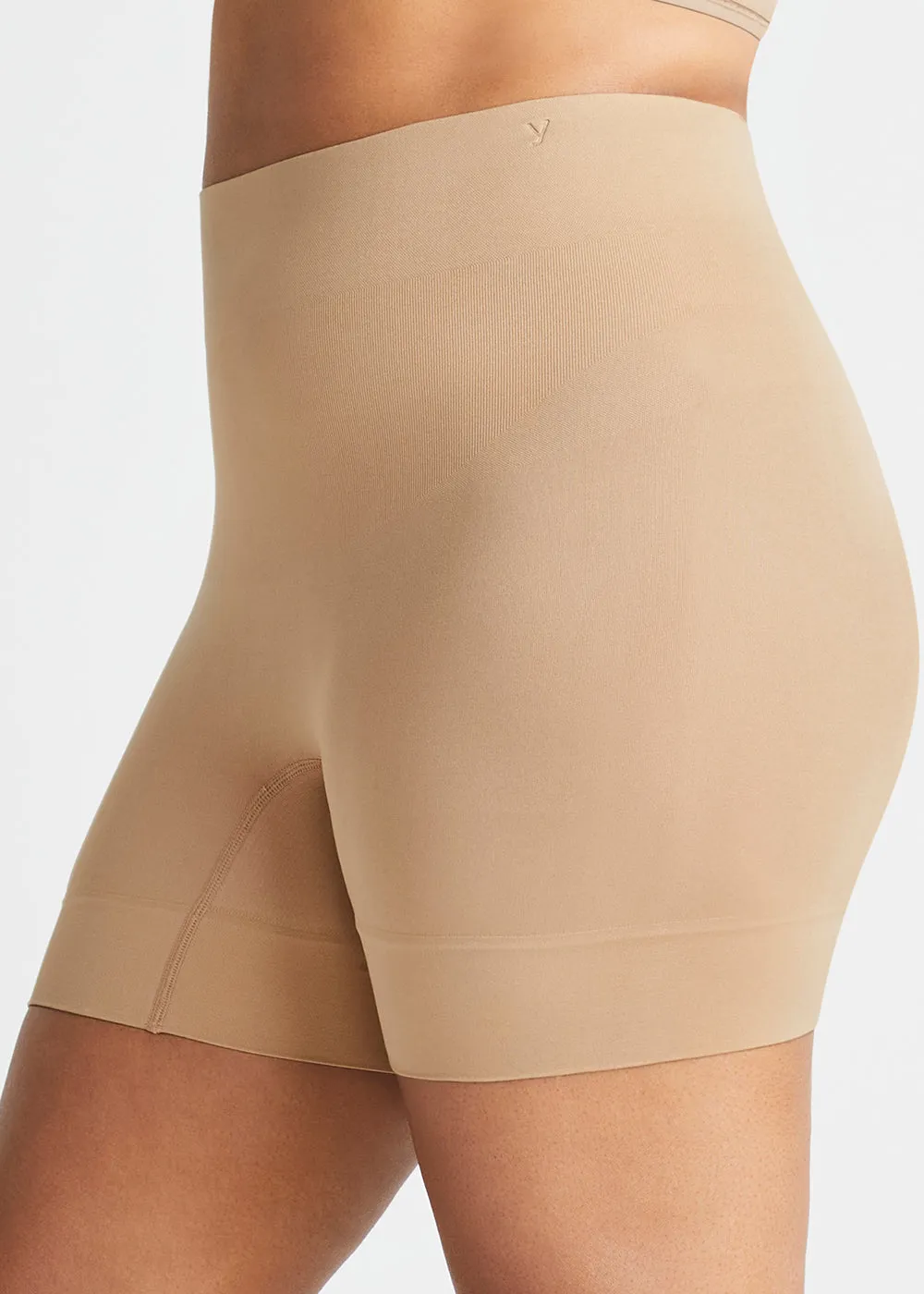 Bria Comfortably Curved Smoothing Short - Seamless