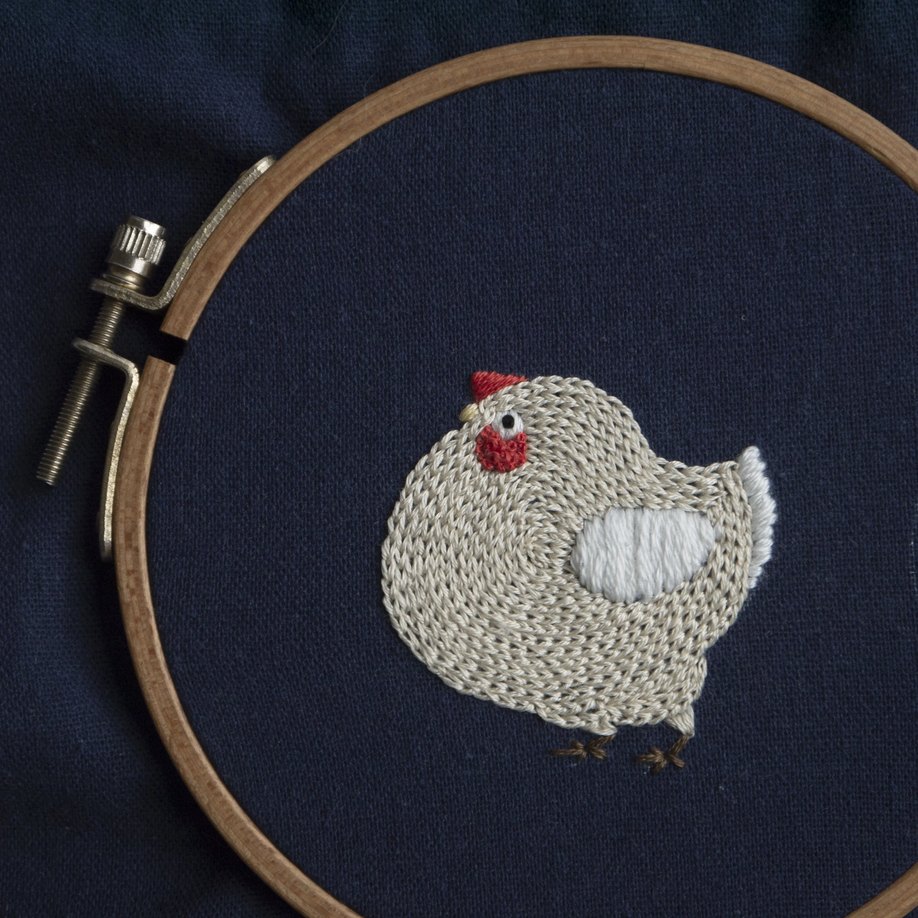 Handmade Chicken Embroidery Wall Art for small living room, Cotton Linen with Navy Blue Background, Farmhouse Style Home Decor 20x20cm