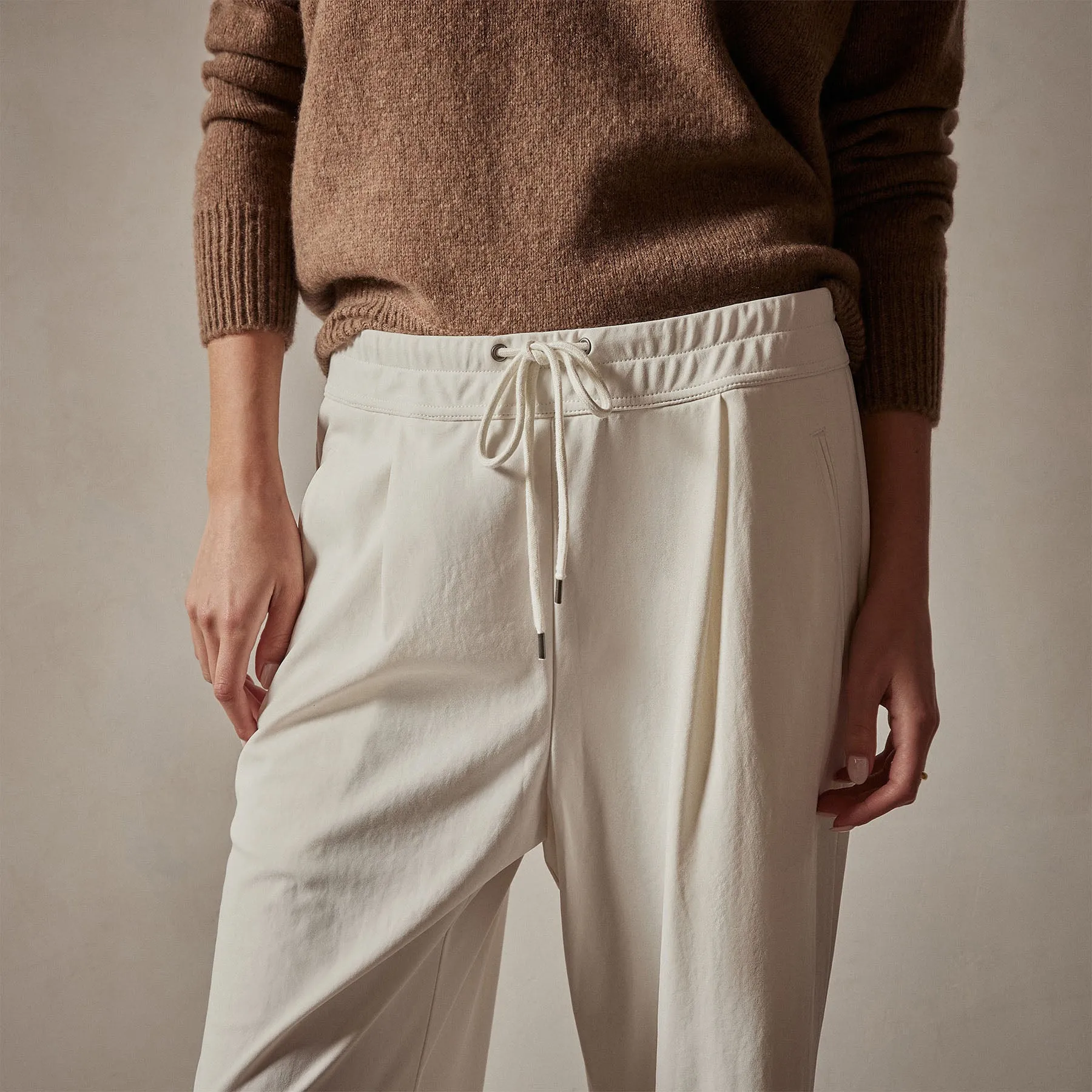 Single Pleat Knit Dress Pant - Ivory